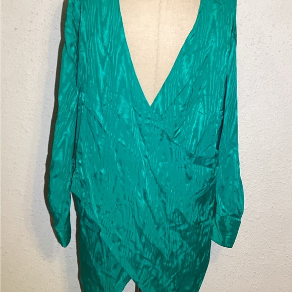 Holly Sharp vintage green open back blouse size 0/S - Picture 3 of 11